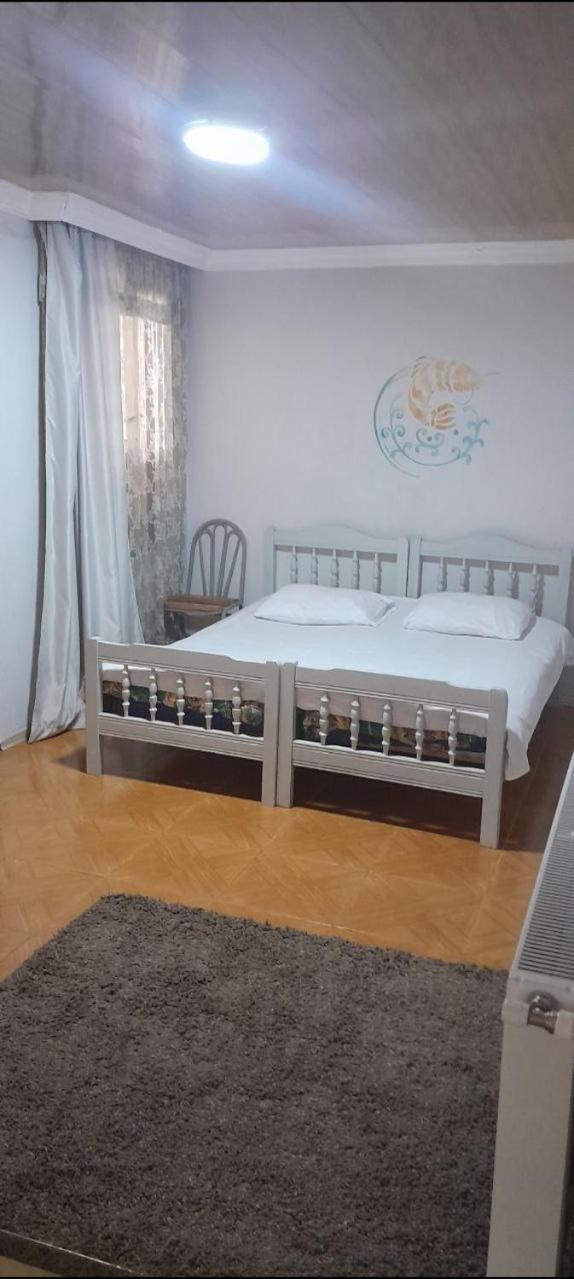 Zaza Guest House Kobuleti Exteriör bild