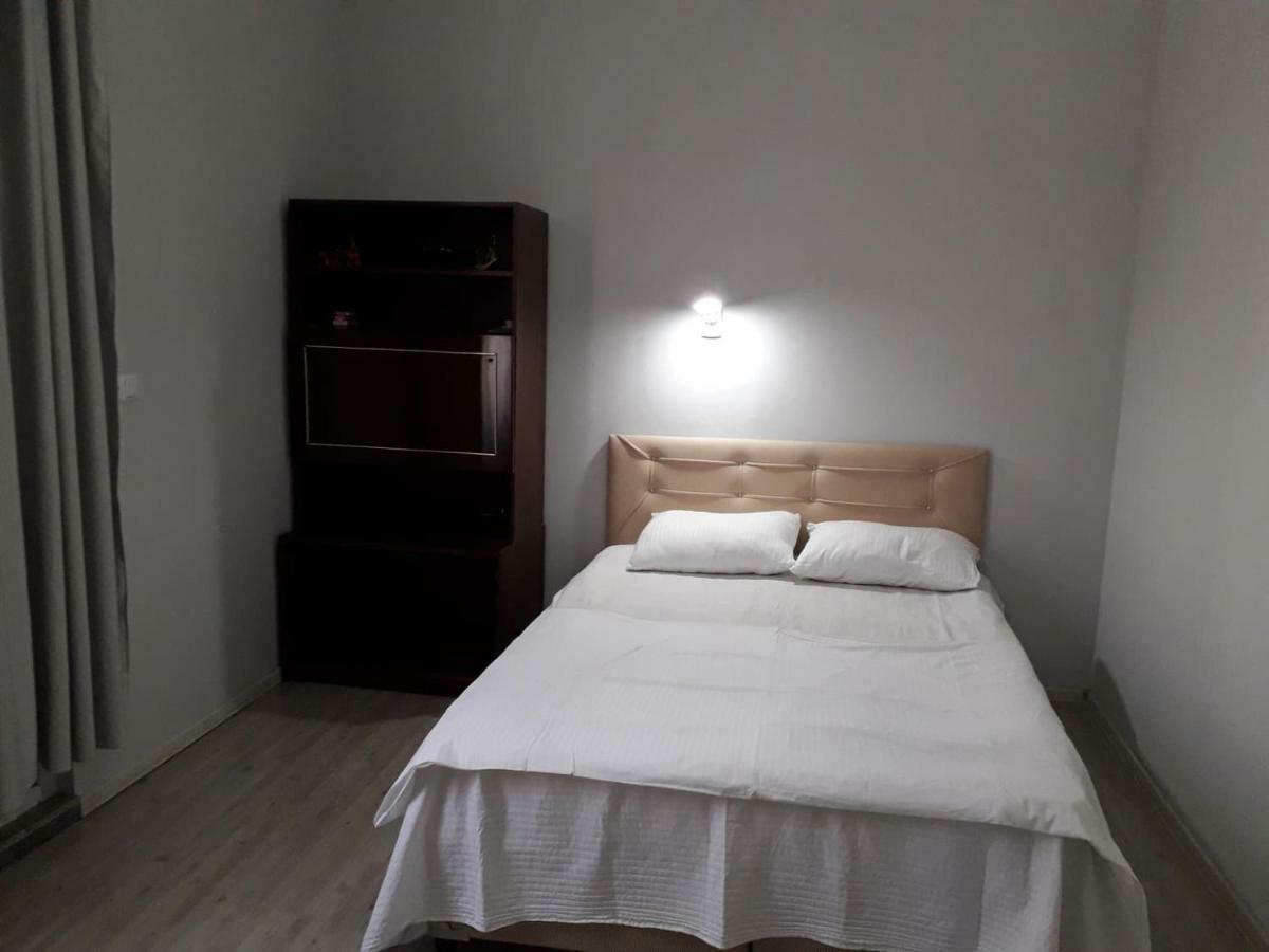 Zaza Guest House Kobuleti Exteriör bild